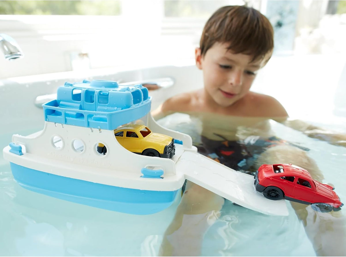Green Toys Ferry Boat with Mini Cars - Safe, Durable Bathtub Toy Made from 100% Recycled Plastic