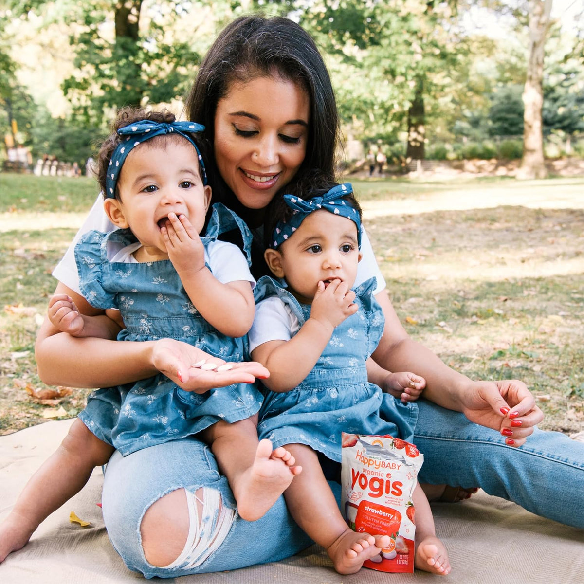 Happy Baby Organics Baby Snacks, Greek Yogis, Freeze Dried Yogurt &Veggie Fruit Snacks, Gluten Free Snack for Babies 9+ Months, Blueberry & Purple Carrot, 1 Ounce